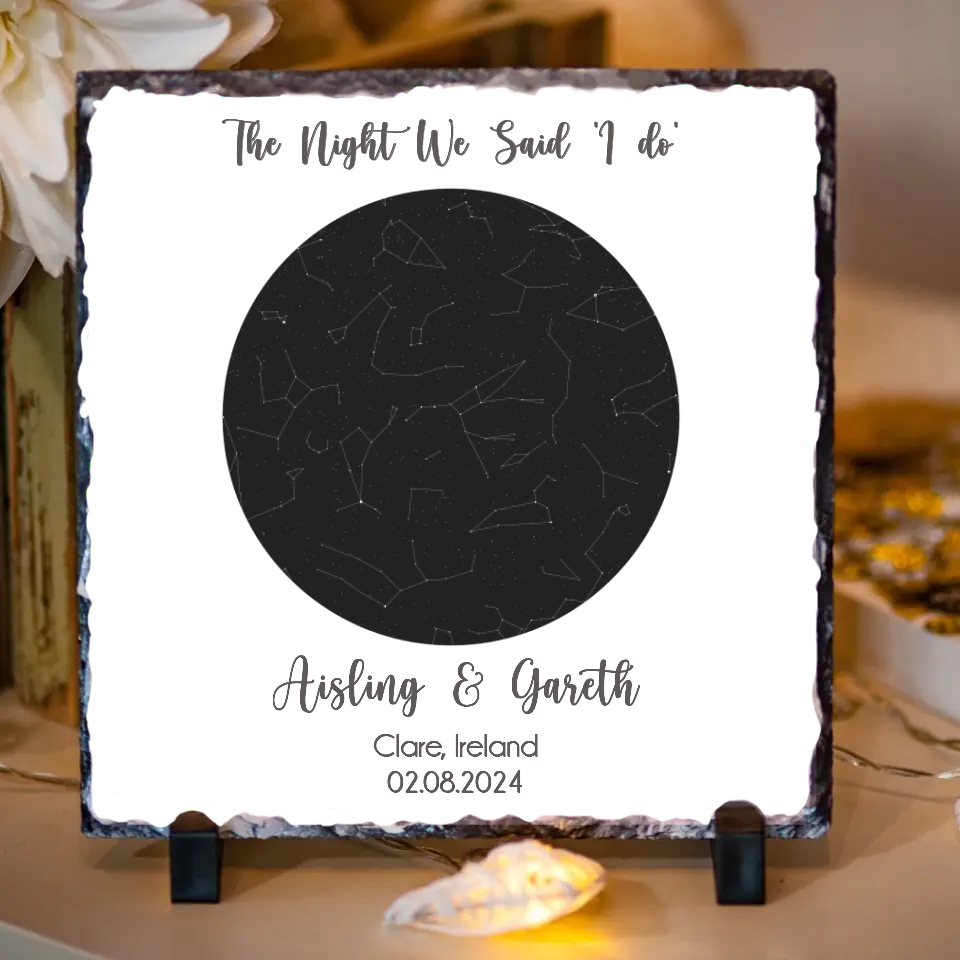 Capturing Love: A Unique Wedding Slate for Newlyweds