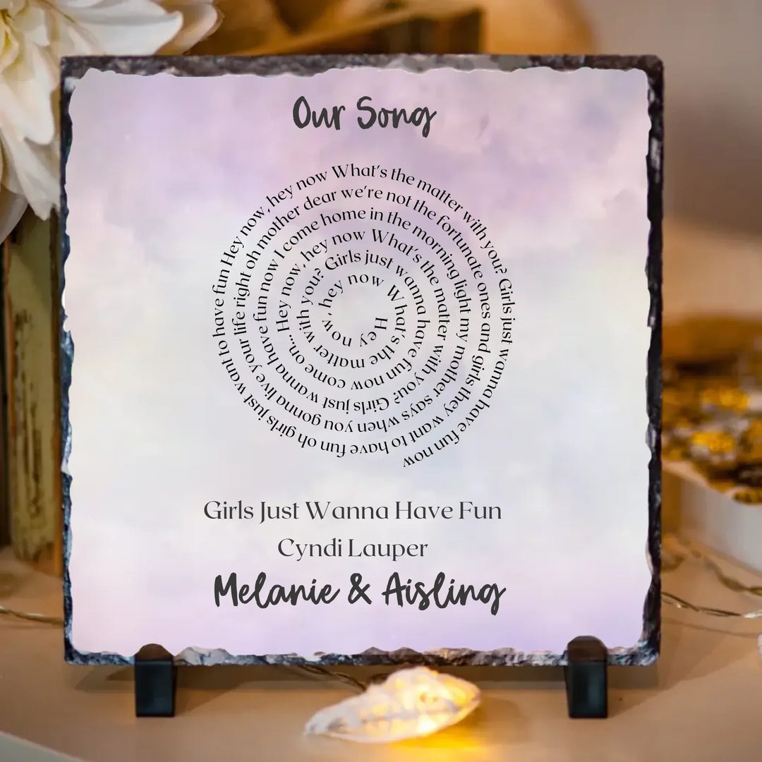 Show Your Love This Valentine’s Day with Personalised Gifts from WowWee.ie