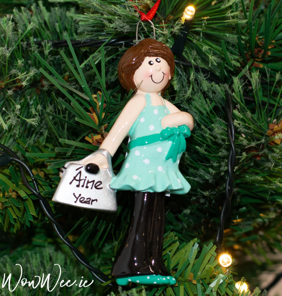 Creating Lasting Memories: Personalized Christmas Decorations for Expecting Couples