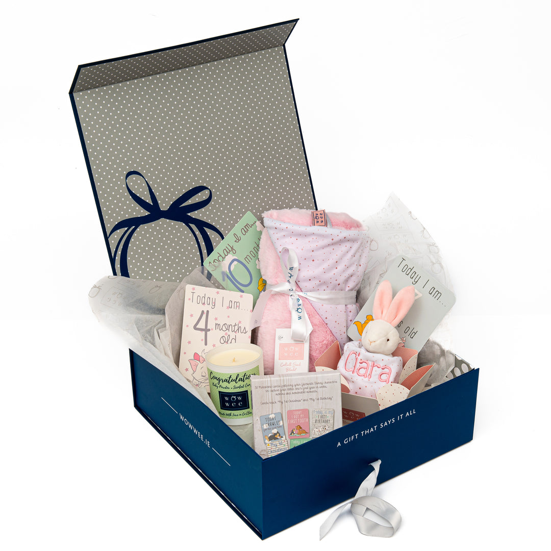 Keepsakes vs. Practical Gifts: What to Choose for Babies?