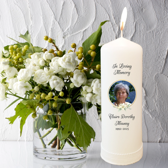 Personalised Memorial Candle - Simple Wreath Upload Your Own Special Photo