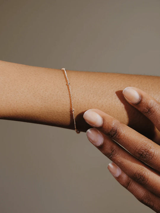 Dotted Gold Bracelet - Slim and Elegant