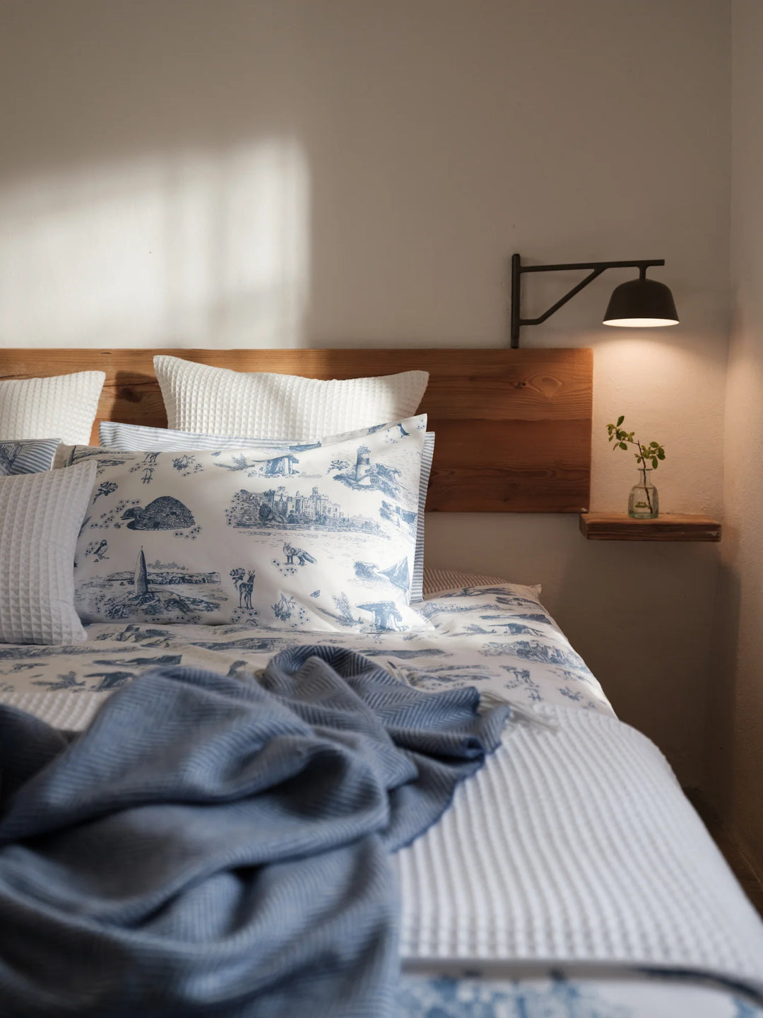 Personalised Boxed IRISH Gift Set - Foxford Inishmore Throw, Leather Journal, Fountain Pen and Signature Chocolates