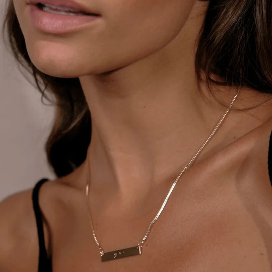 Grá Gold Bar Necklace - Best Seller