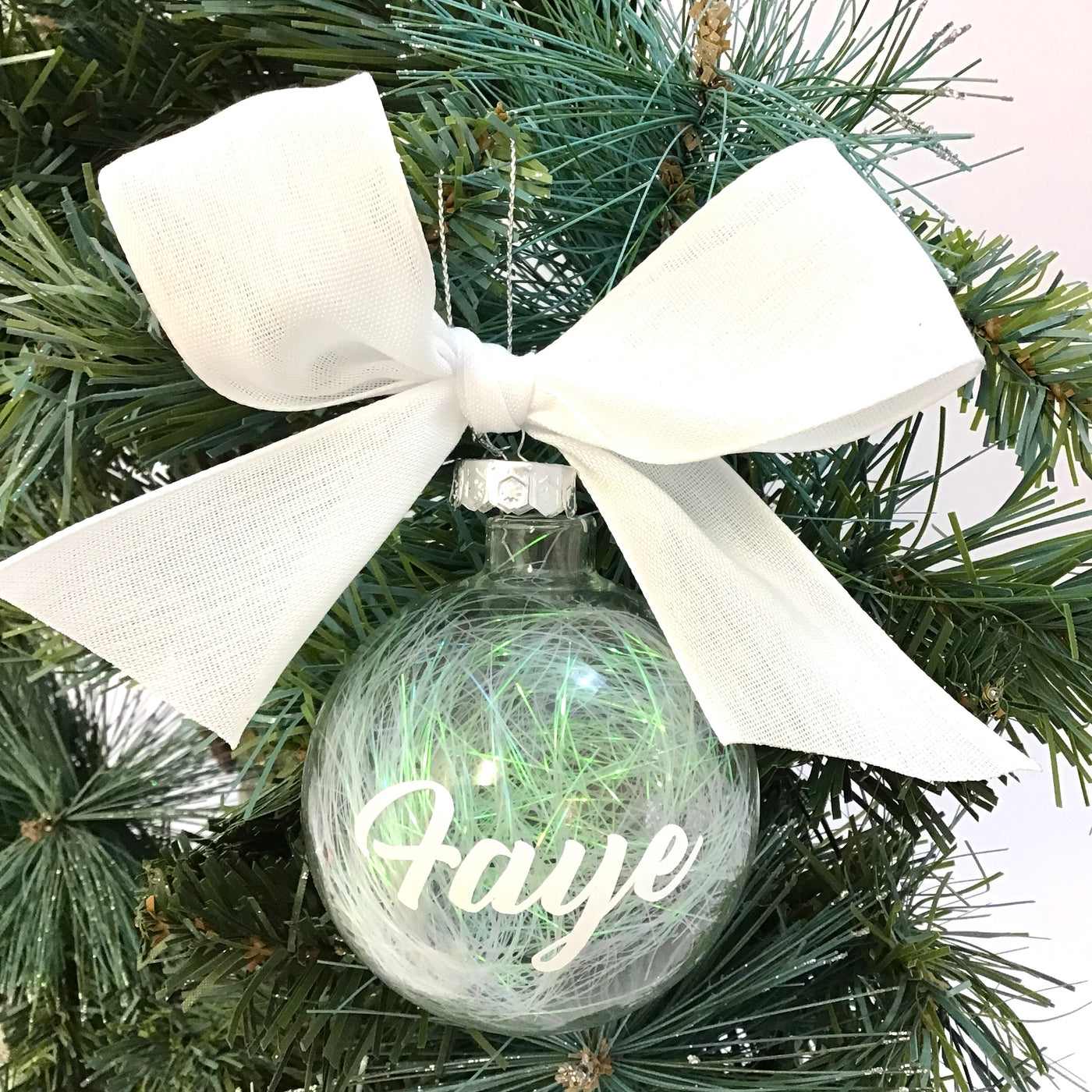 Personalised Luxury Christmas Bauble -Delicate white - 8cm