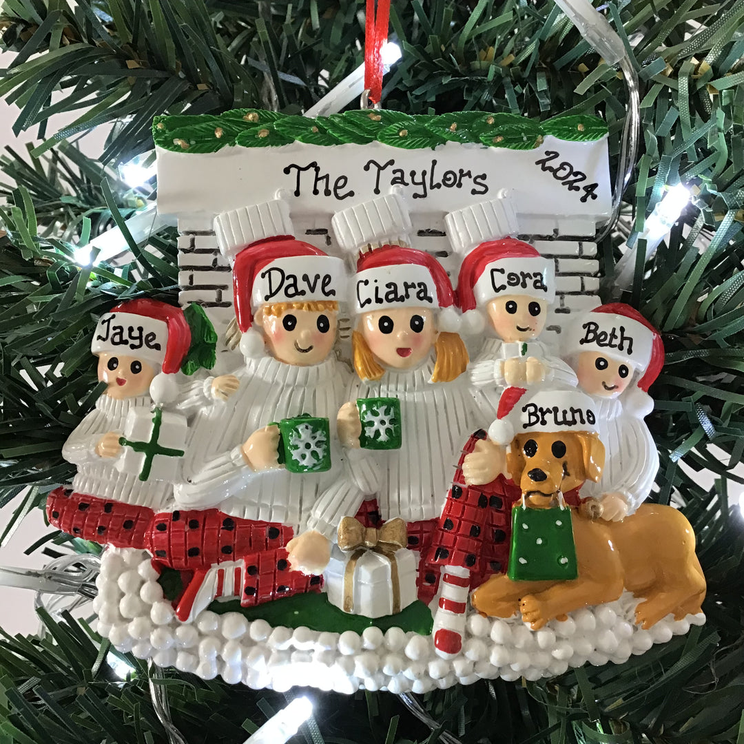 Personalised Christmas Decoration Family of 5 with Pet Dog