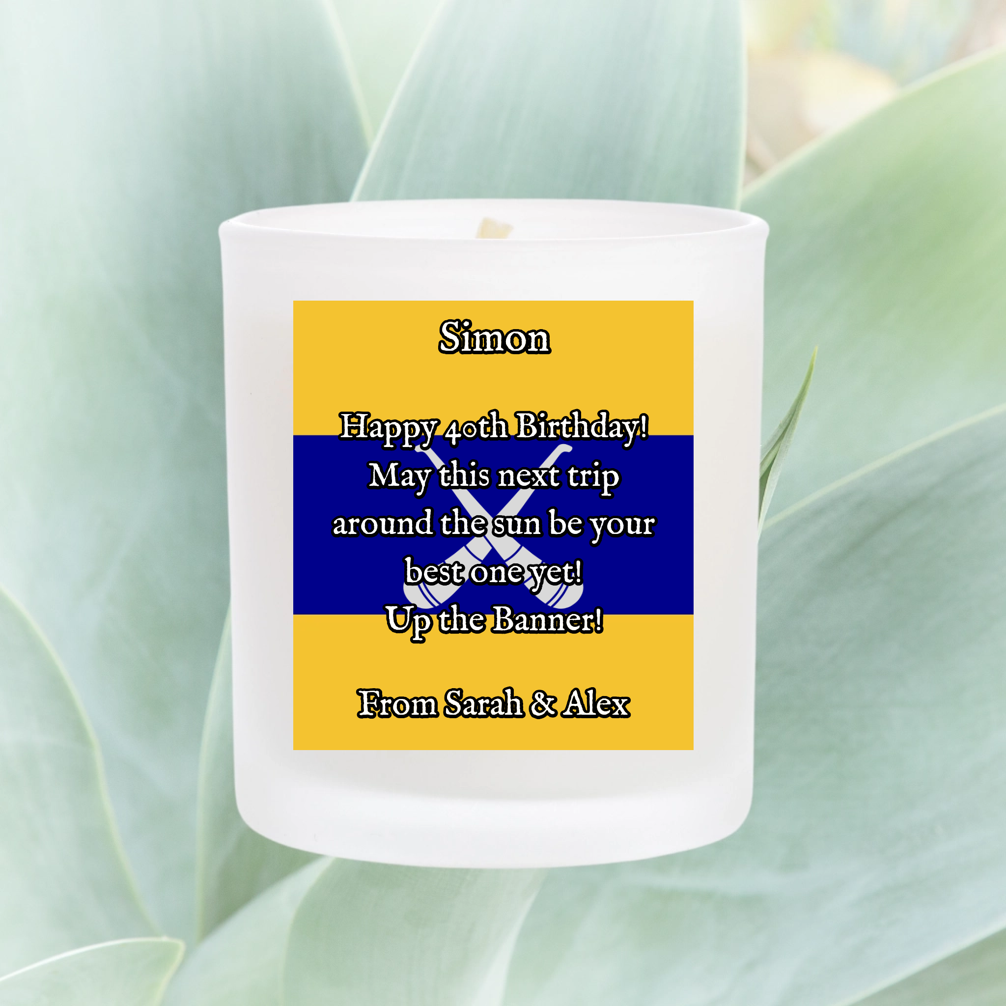 Scented candle with personalised label. Perfect for all GAA lovers, choose between a hurley and football and county colours