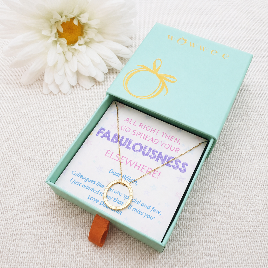 personalised insert for jewellery box and gold neckace. the insert is light pink with stars. personalise with message