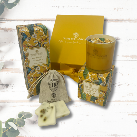 Irish Botanicals Honeysuckle & Pineapple Sage Gift Set