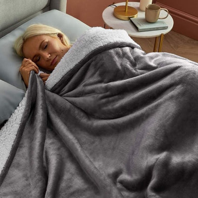 Silentnight Snugsie Giant Blanket - Warm Sherpa Fleece Inside Reversible GREY