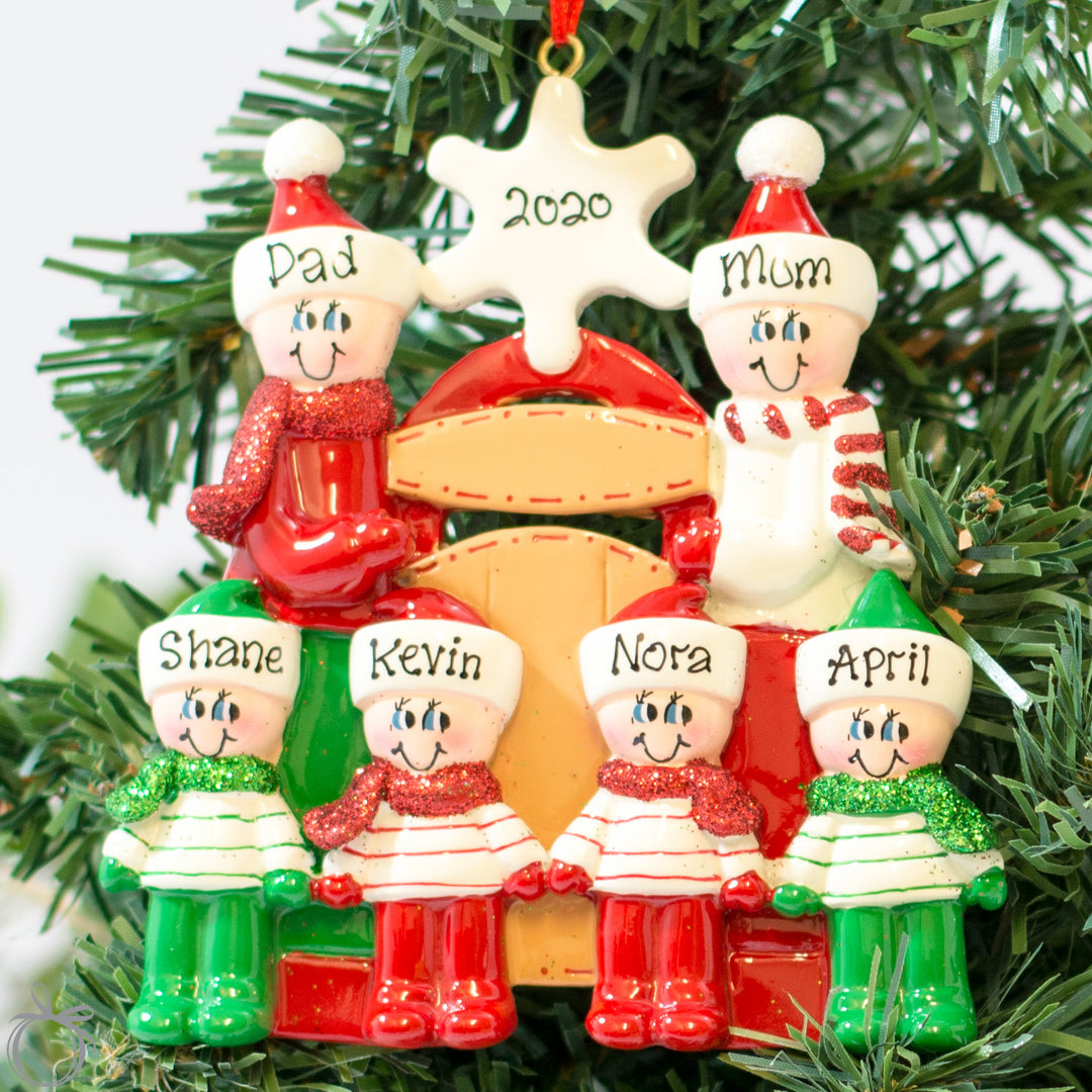 Personalised Christmas Tree Decoration - Sledding Family of 6 - WowWee.ie Personalised Gifts