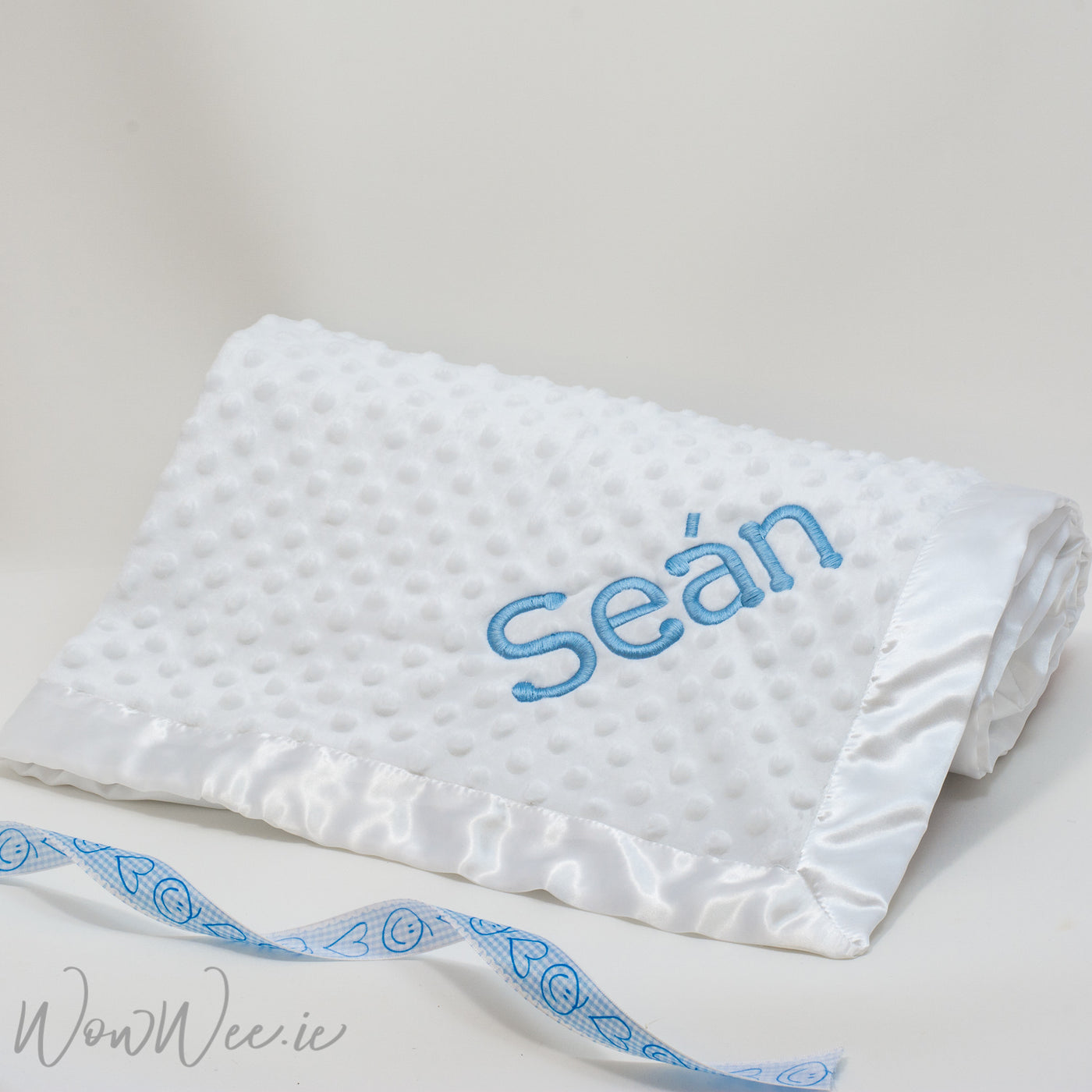 Personalised Baby Blanket for Boys - White Bubble - WowWee.ie Personalised Gifts