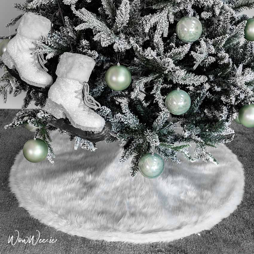 Christmas Tree Skirt - Blanket of Thick White Snow - 48" Wide & Lined - WowWee.ie Personalised Gifts