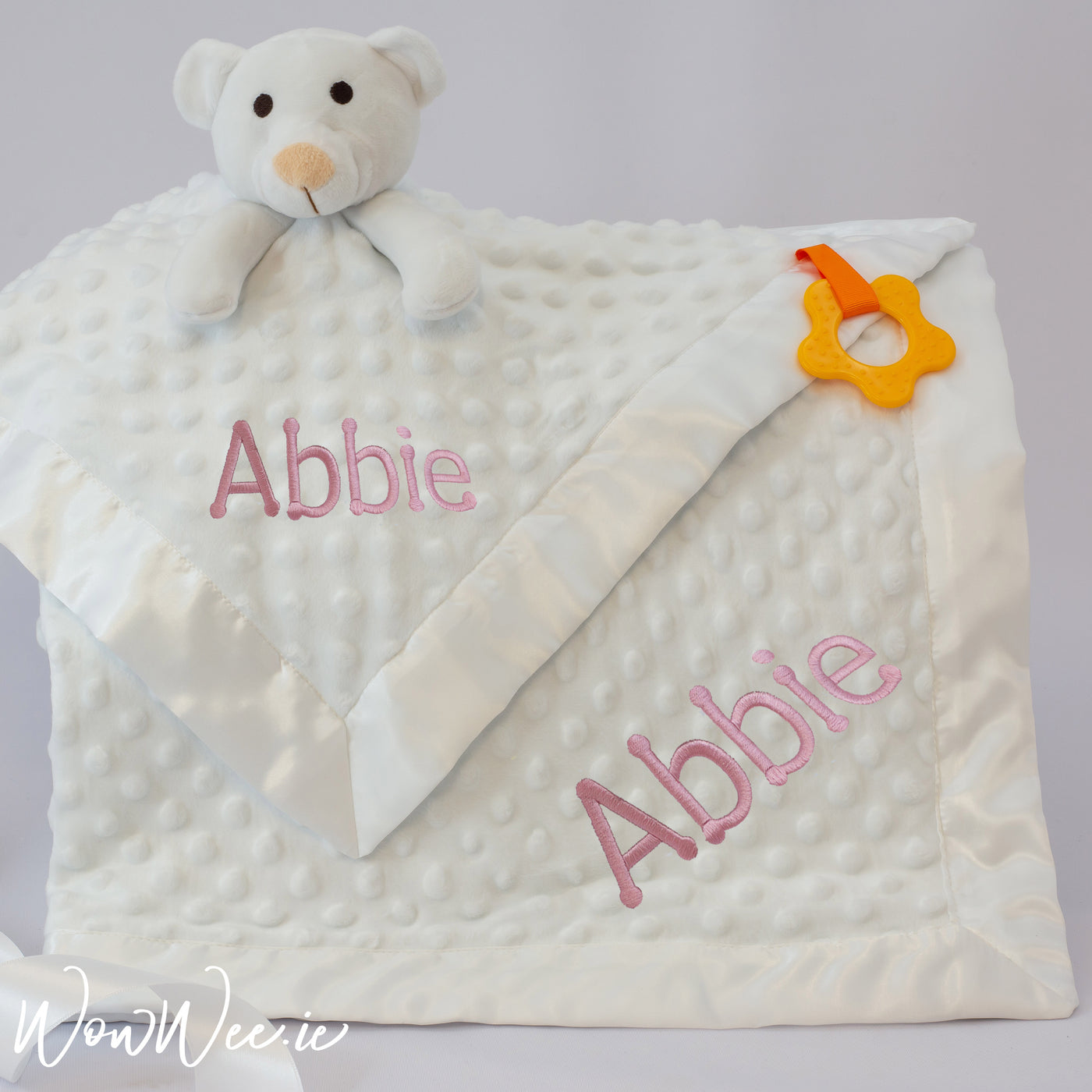 Personalised Baby Gift Set - Comfort Her White - WowWee.ie Personalised Gifts